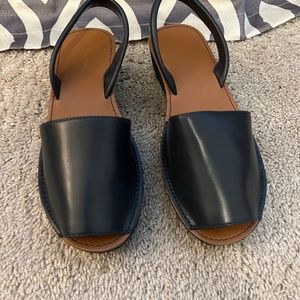 New/Never Worn Navy Blue Fine Glass Sandal Makes Any Outfit Pop